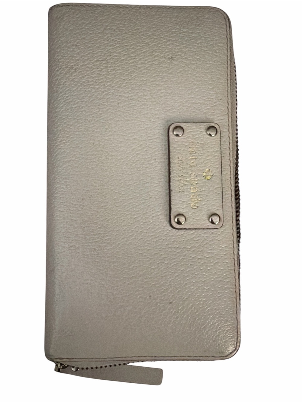 kate spade Pebbled Zip-Around Wallet in Light Gray